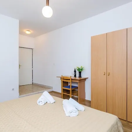 Апартаменты Three-bedroom In Plat *