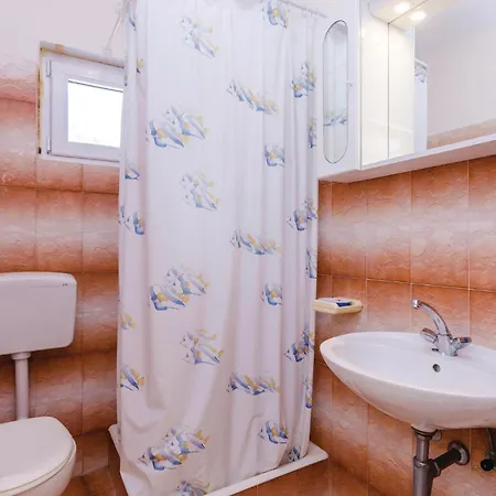 Апартаменты Three-bedroom In Plat Млини